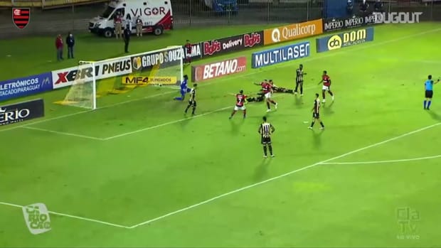 Pedro's hat-trick at Flamengo's victory over Volta Redonda